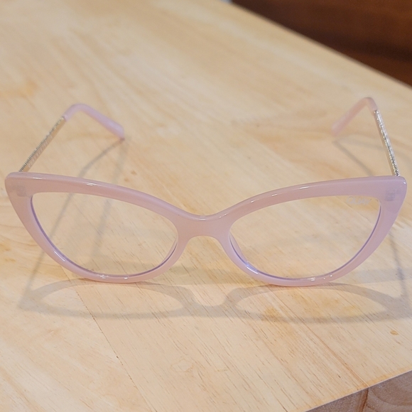 🧡 Quay Australia Lustworthy Glasses Blue Light Pink - Picture 5 of 8